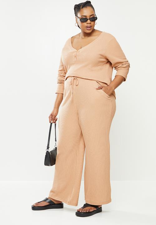 Missguided - Plus waffle loungewear set - tan