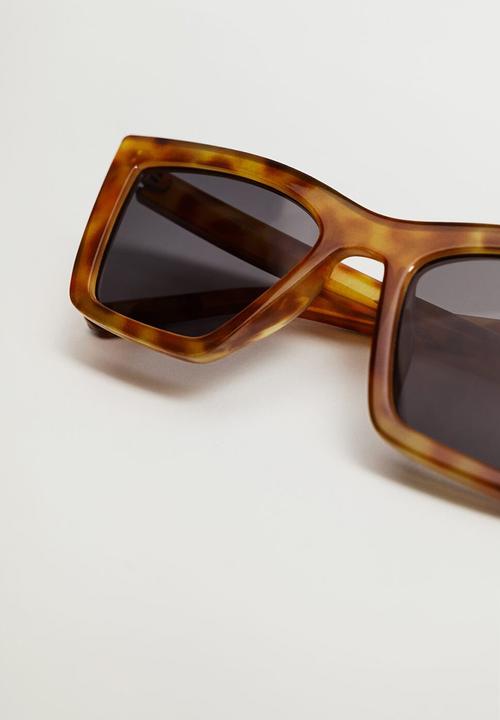 MANGO - Cat-eye sunglasses - chocolate
