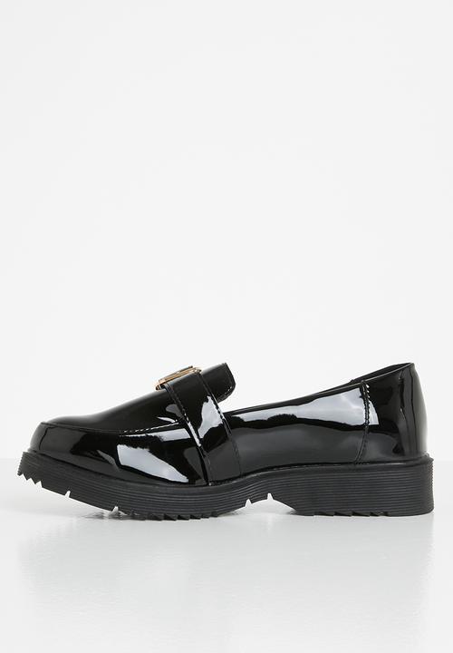 Madison® - Andrea lug sole loafer - black