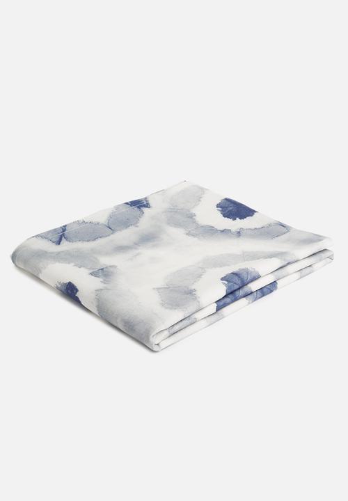 Sixth Floor - Shibori tablecloth - blue