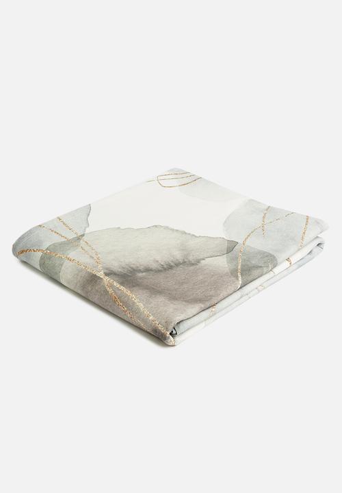 Sixth Floor - Eshter tablecloth - moody