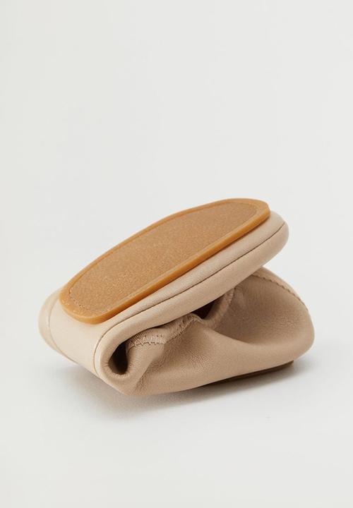 MANGO - Ballet leather ballerina - neutral