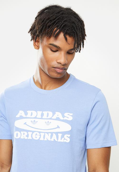 adidas Originals - OG.A.T.T. SMILE TEE - ambient sky