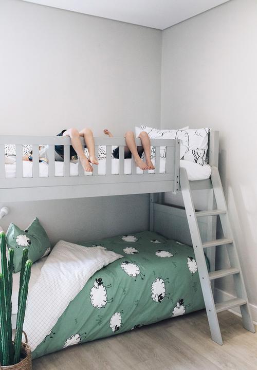 Phlo Studio - Sheep duvet cover set- green