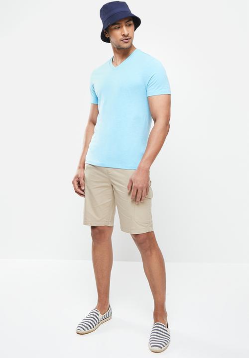 Giordano - Solid V-neck base tee - blue 