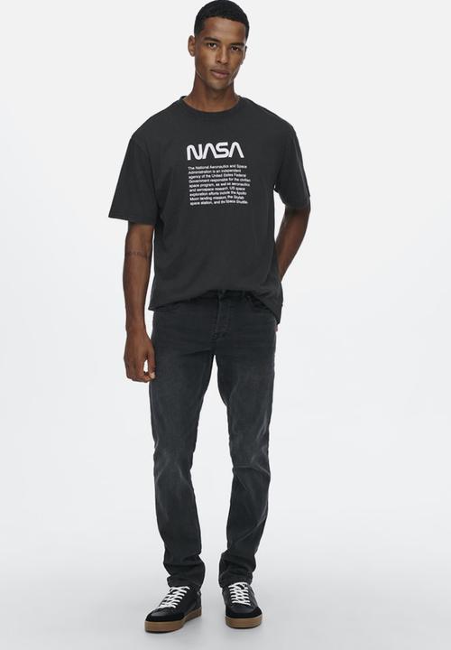 Only & Sons - Nasa life rlx tee - black