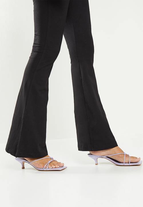 Missguided - Cross waistband jersey flare trousers - black