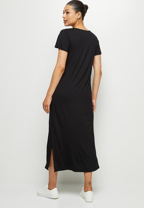 edit - Bamboo deep v-neck slit maxi dress - black