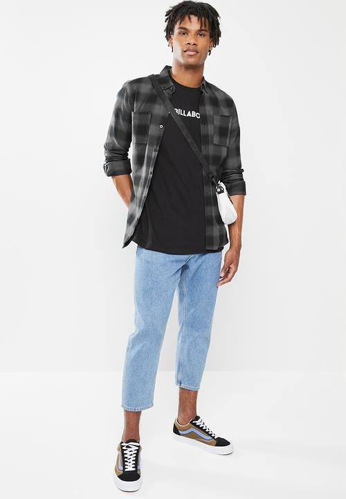Billabong  - The point short sleeve - black