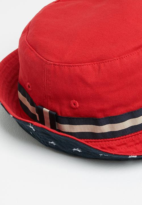 POLO - Reversible monogram bucket hat - red & navy 