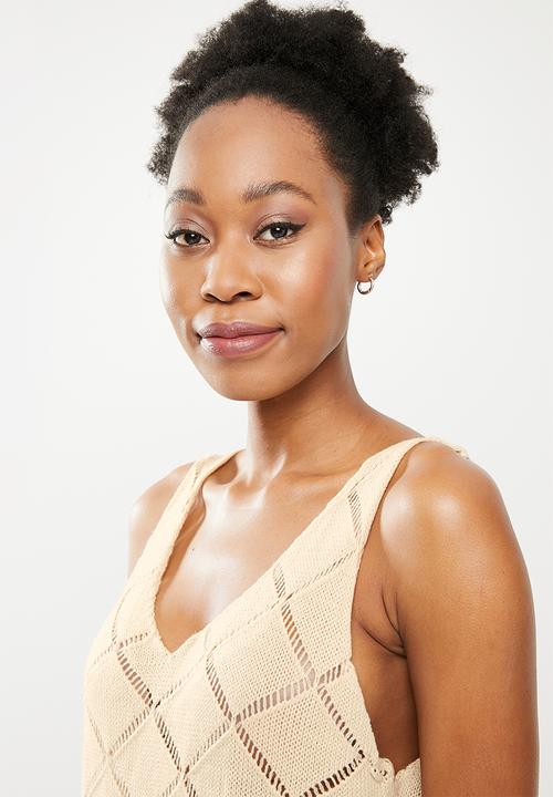 dailyfriday - Low v-neck cami - beige