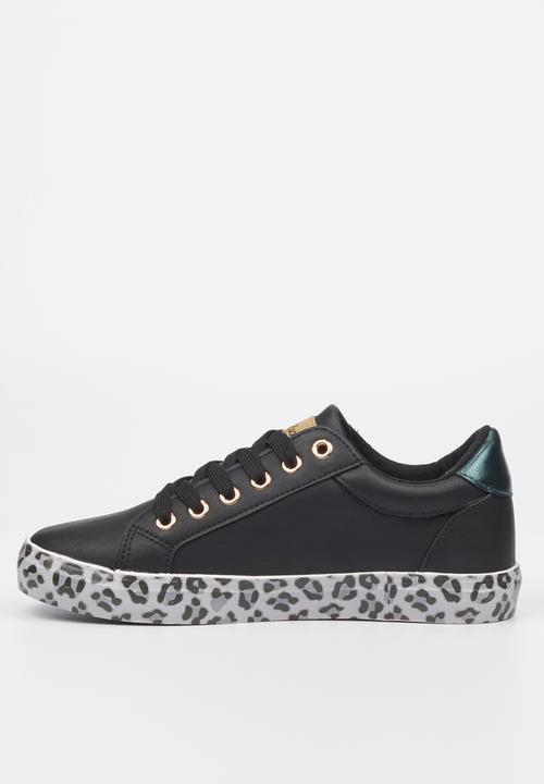 Miss Black - Baker16 sneaker - black