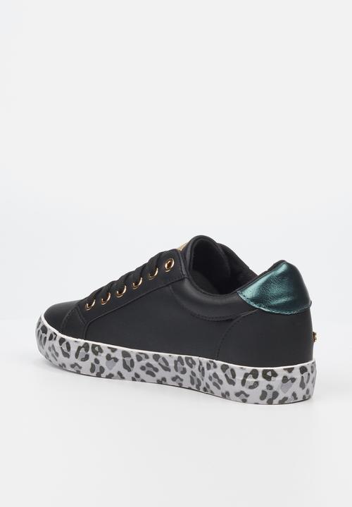 Miss Black - Baker16 sneaker - black