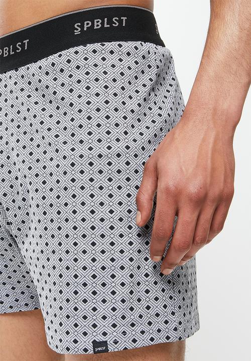 Superbalist - Printed kris knit boxer - grey & black 