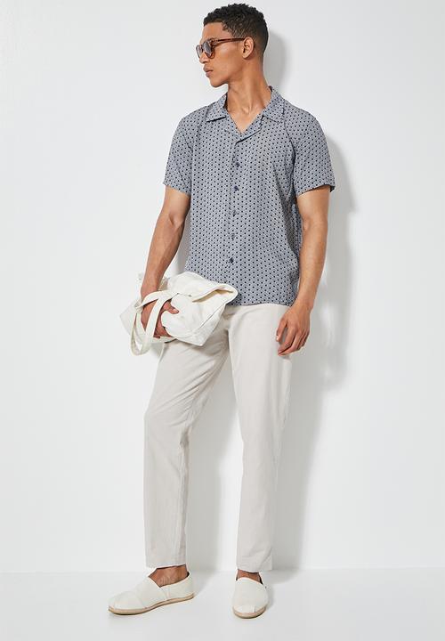 Superbalist - Regular fit pattern short sleeve shirt - navy