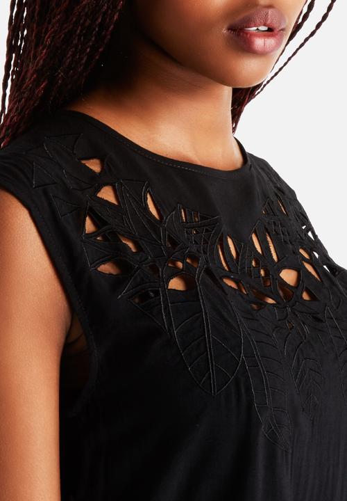 Vero Moda - Cutout Top