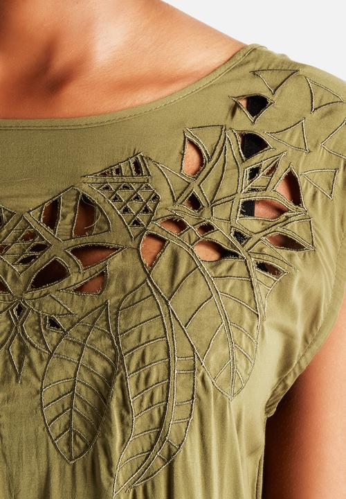 Vero Moda - Cutout Top