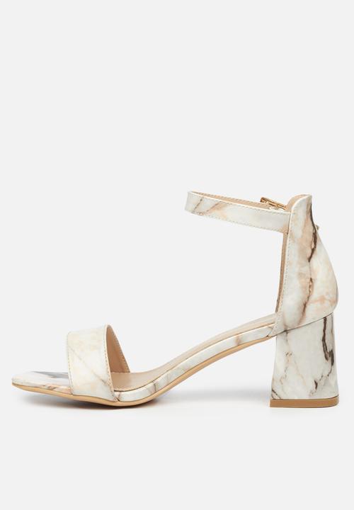 Butterfly Feet - Graphite 1 heel - neutral 