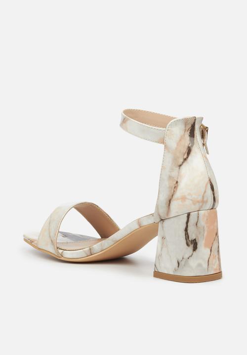 Butterfly Feet - Graphite 1 heel - neutral 