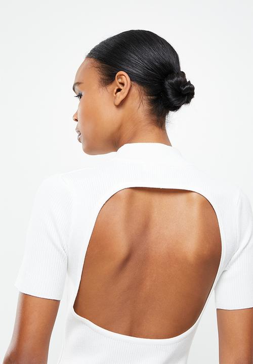 Missguided - Open back knitted midi dress - white