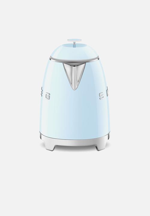 smeg - Retro mini kettle - pastel blue 800 ml