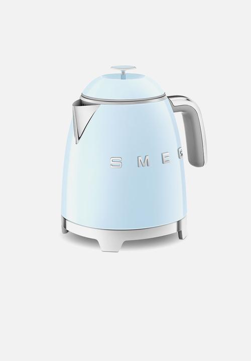 smeg - Retro mini kettle - pastel blue 800 ml