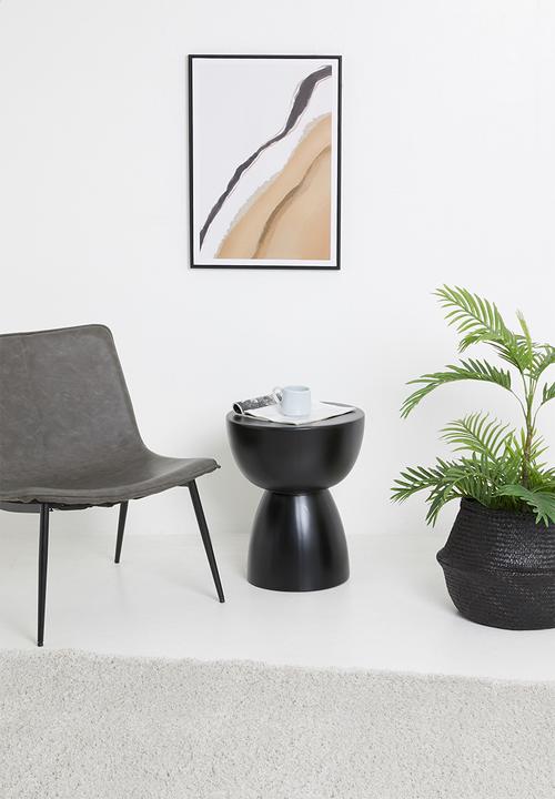 Sixth Floor - Fern outdoor side table - black