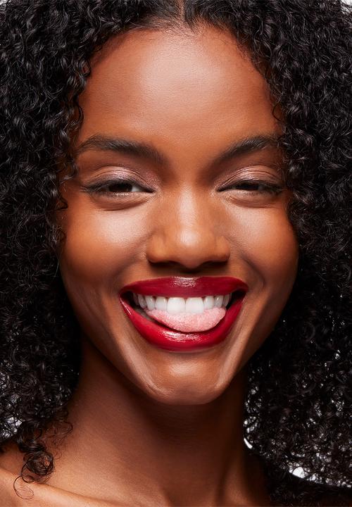 MAC - Ace Your Face Look In A Box - Red