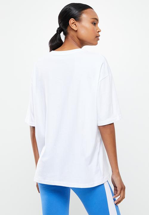 New Balance  - Nb athletics village stacked tee - white