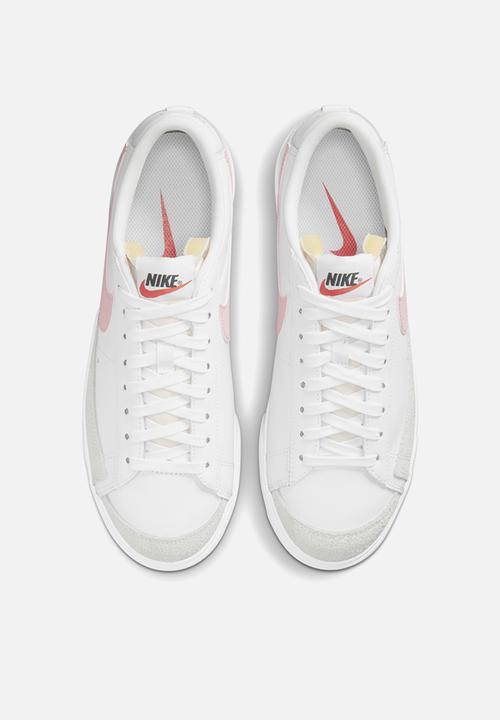Nike - Blazer low platform - white/pink glaze-summit white-black