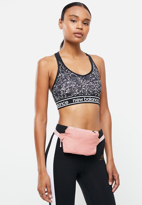 New Balance  - Impact run light packable jacket - pink
