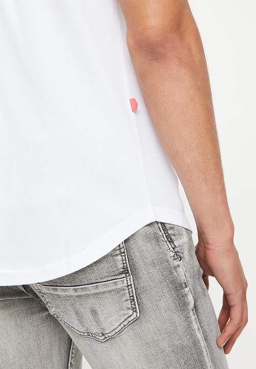 S.P.C.C - Palermo regular fit scooped hem tee - white
