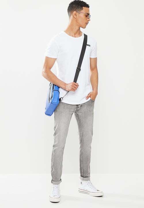 S.P.C.C - Palermo regular fit scooped hem tee - white