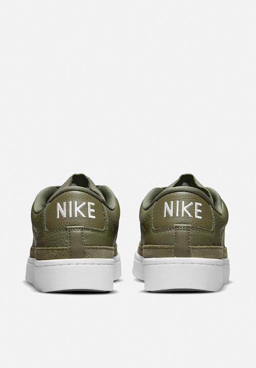 Nike - Blazer low x - medium olive/sail-white-white