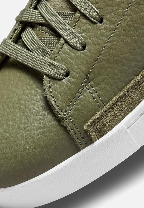 Nike - Blazer low x - medium olive/sail-white-white