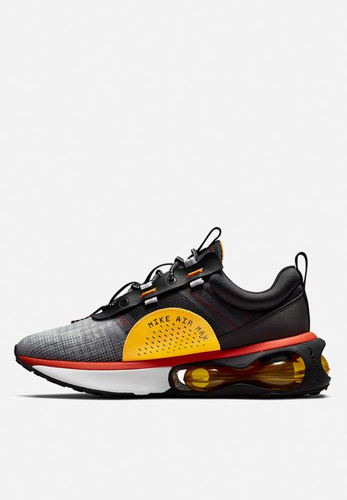 Nike - Air Max 2021 - black/white-mystic red-cosmic clay