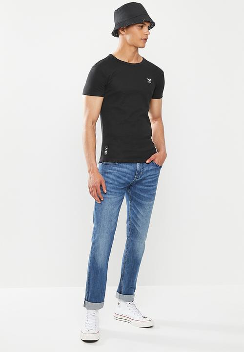 S.P.C.C - Slimline fit straight hem tee - black