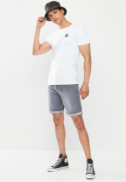 S.P.C.C - Madden slimline fit straight hem tee - white
