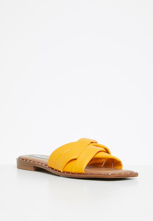 Steve Madden - Terron slide - marigold