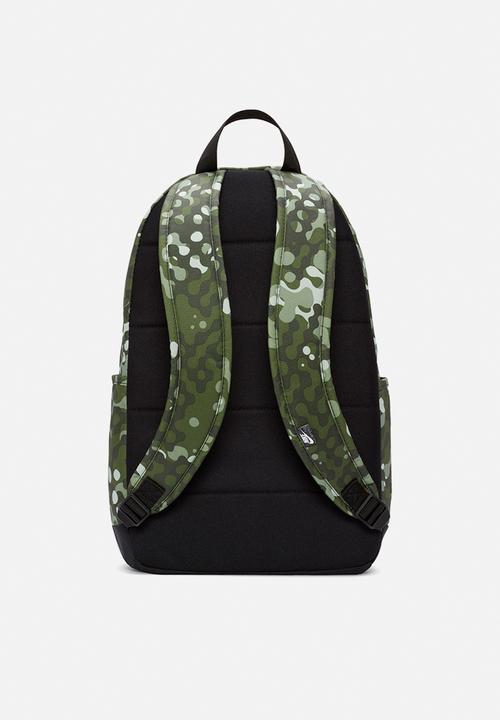 Nike - Nike elemental - green