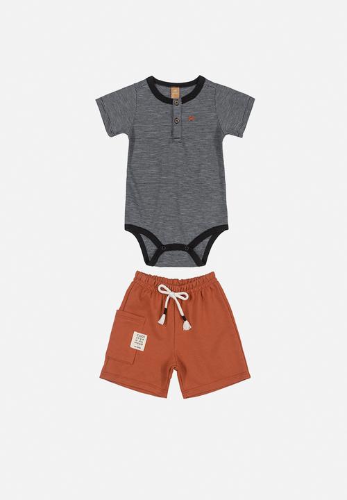 UP Baby - Boys yarn dyed bodysuit & shorts set - black & rust 