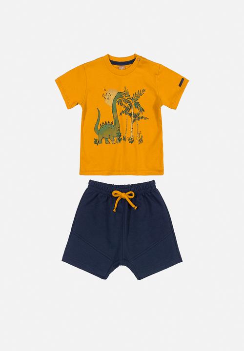 UP Baby - Baby boys graphic tee & shorts set - dark yellow & navy 