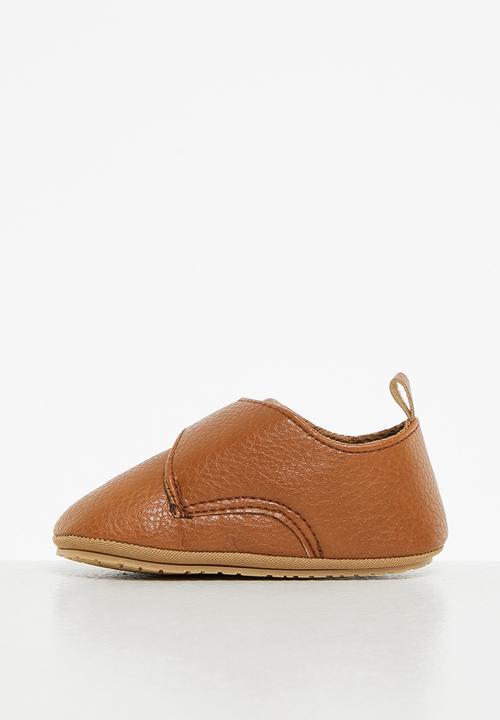 Pop Candy - Baby boys pu pram shoe - tan