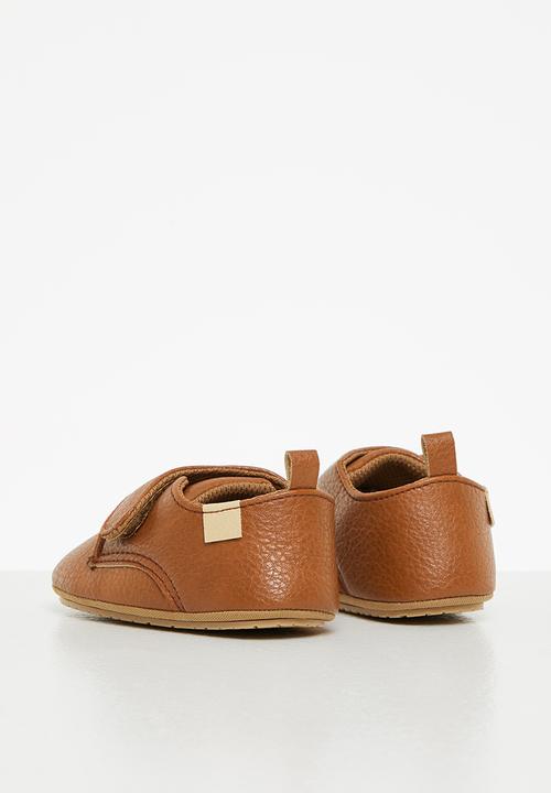 Pop Candy - Baby boys pu pram shoe - tan