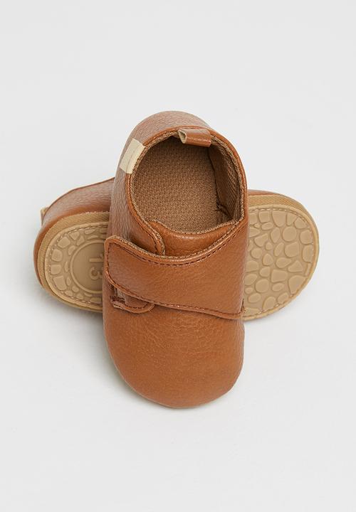 Pop Candy - Baby boys pu pram shoe - tan