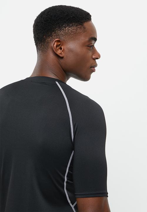 basicthread - Slim fit piping sport tee - black
