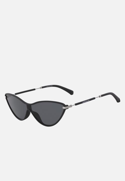 DNU Calvin Klein Jeans Sun - Calvin Klein jeans sun cat eye sunglasses - black