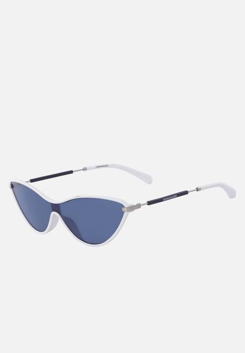 Calvin Klein - Calvin Klein Cat Eye Sunglasses - white