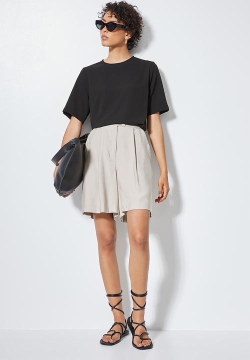 Superbalist - Basic woven tee -  black