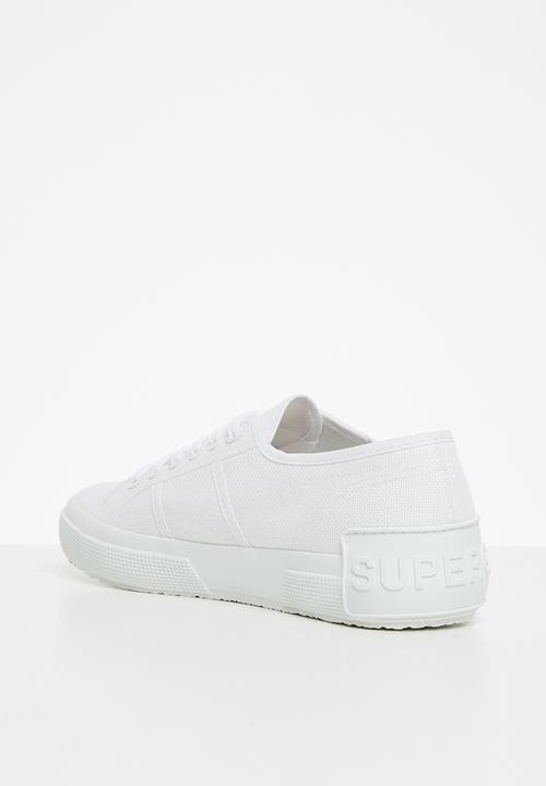 SUPERGA - 2750 loud 2750 big rubber patch - c42 total white